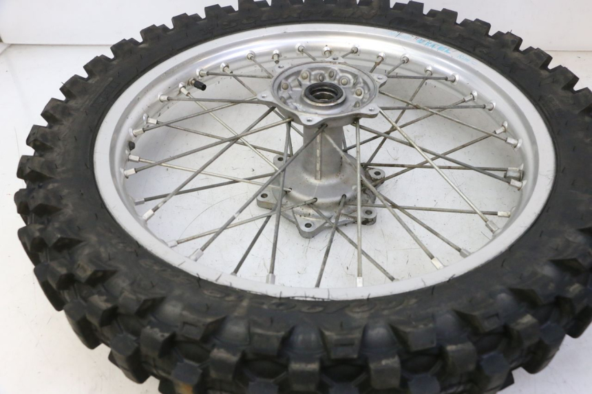 photo de REAR RIM AND TIRE YAMAHA YZF YZ-F 450 (2014 - 2016) - Distinctive features