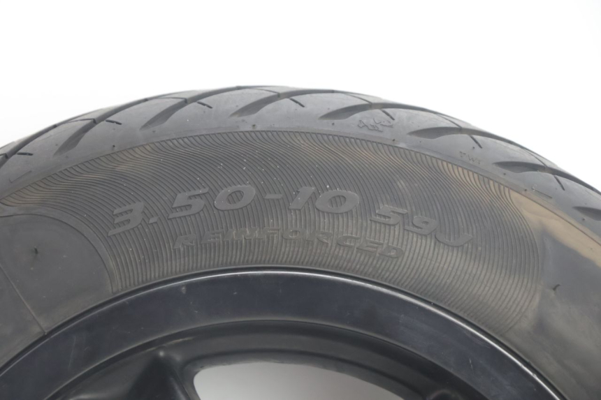 photo de REAR RIM AND TIRE PIAGGIO ZIP IGET 4T 50 (2021 - 2023) - Component zoom