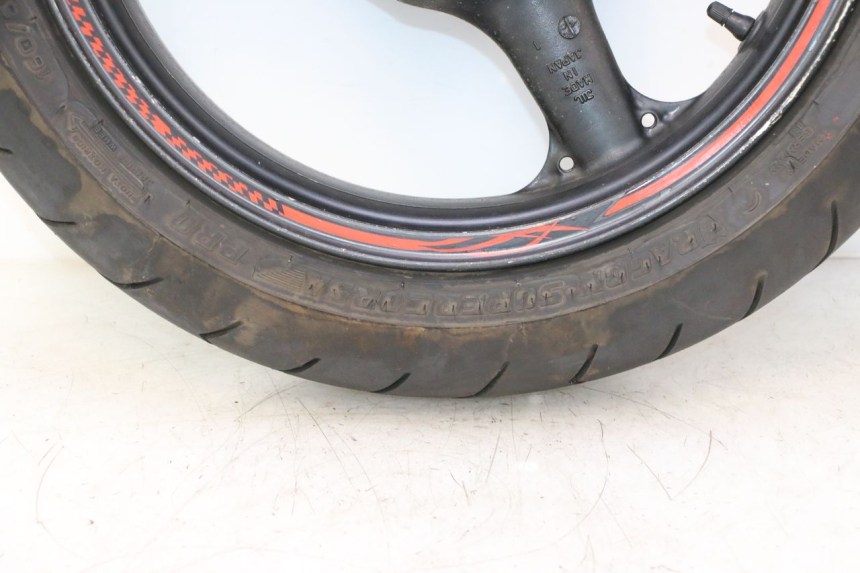 photo de REAR RIM AND TIRE KAWASAKI ZX-6R ZX6R 600 (1995 - 1997) - Supplementary product photo