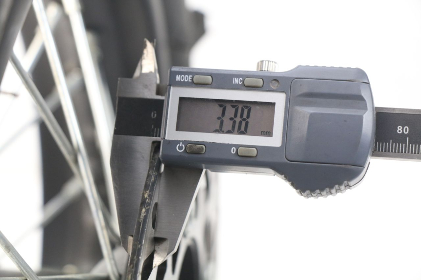 photo de REAR WHEEL RIM ORION AGB37 CRF1 DIRT BIKE 125 (2013 - 2021) - Surface and material condition
