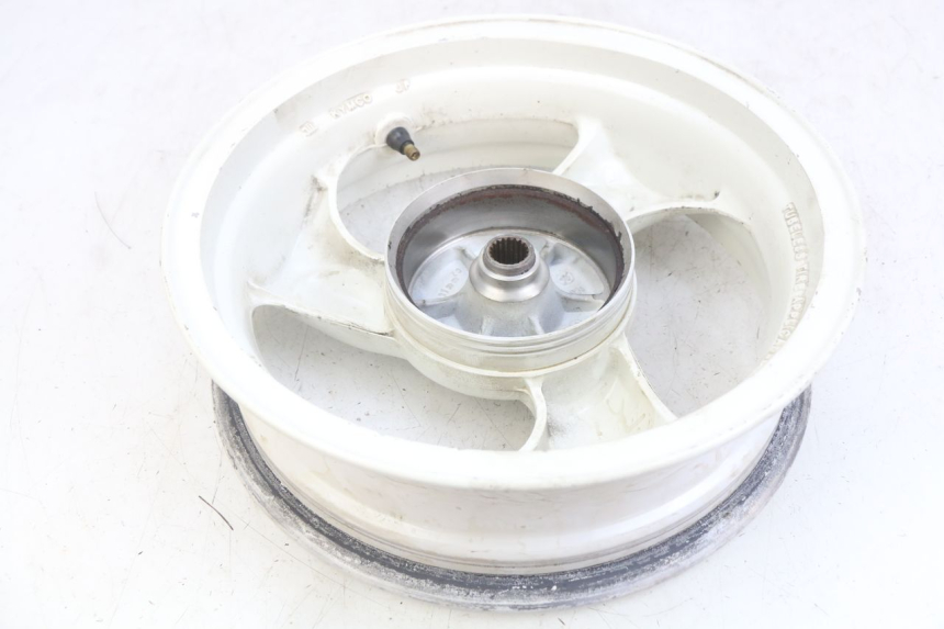 photo de REAR WHEEL KYMCO AGILITY 4T 50 (2005 - 2018) - Surface and material condition