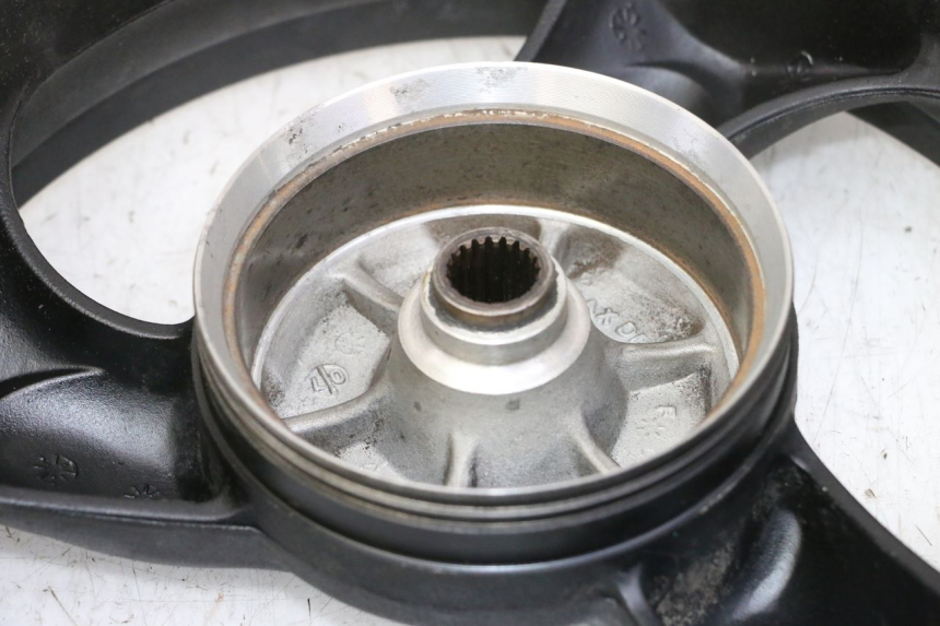 photo de REAR WHEEL KYMCO AGILITY 4T 50 (2005 - 2018) - Focus on structure