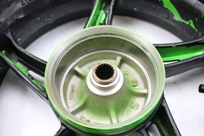 photo de REAR WHEEL RIM KYMCO AGILITY NAKED RENOUVO 4T 50 (2018 - 2020) - Product overview