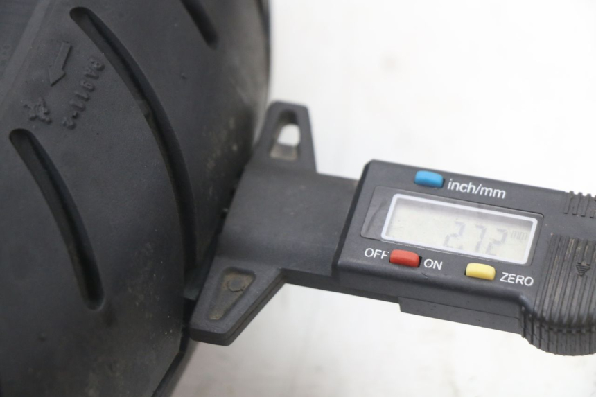 photo de REAR RIM KYMCO AGILITY PREMIUM 50 (2007 - 2010) - Distinctive features