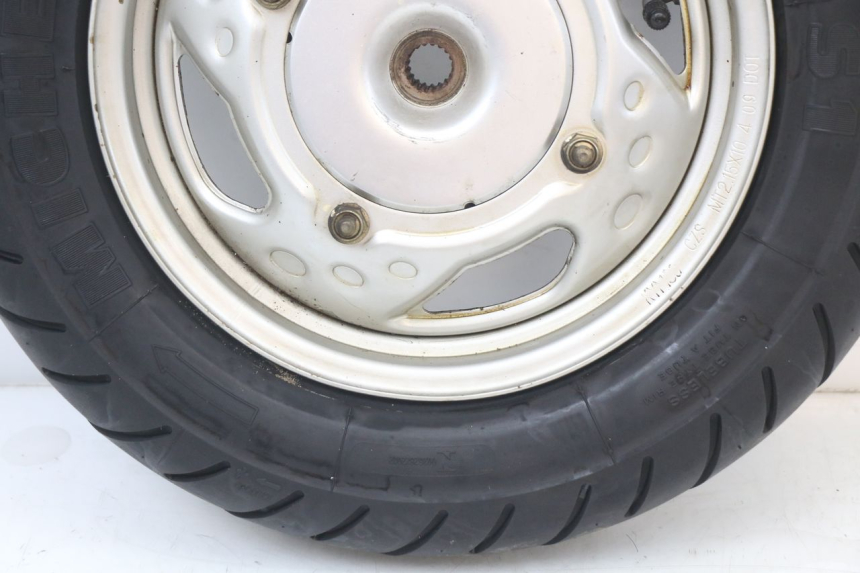 photo de REAR RIM KYMCO AGILITY PREMIUM 50 (2007 - 2010) - Zoom on usage condition