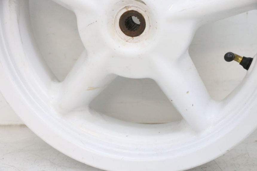 photo de REAR RIM MBK BOOSTER SPIRIT NAKED 50 (2004 - 2017) - Fixing points details