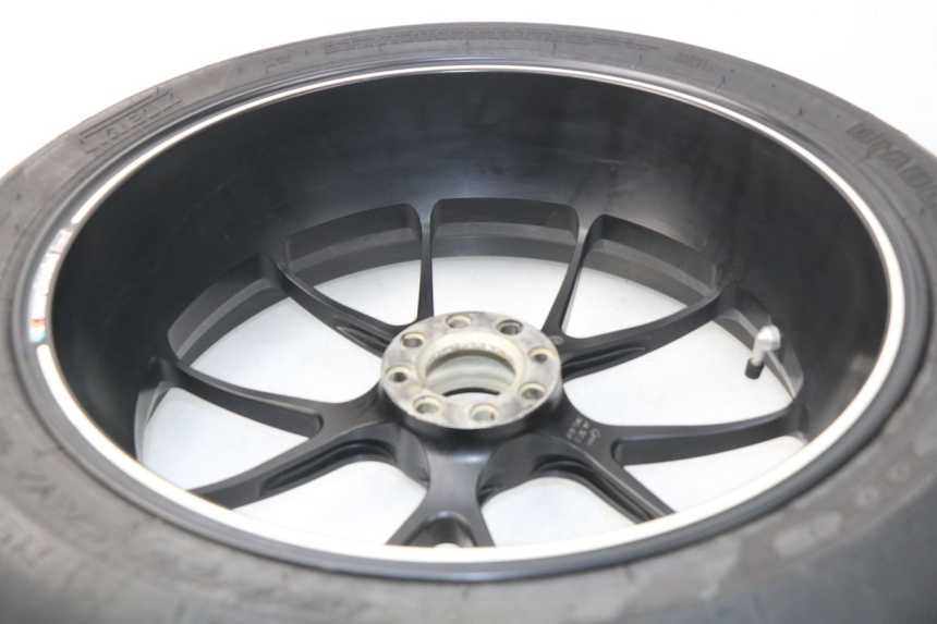 photo de REAR RIM MV AGUSTA BRUTALE R WALLY 910 (2008 - 2008) - Alternative perspective