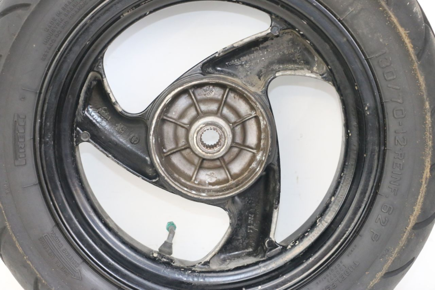 photo de REAR WHEEL RIM PEUGEOT BUXY 50 (1993 - 1998) - Additional view of the item