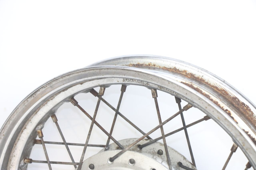 photo de REAR WHEEL RIM HONDA CA REBEL 125 (1995 - 2001) - High-resolution close-up