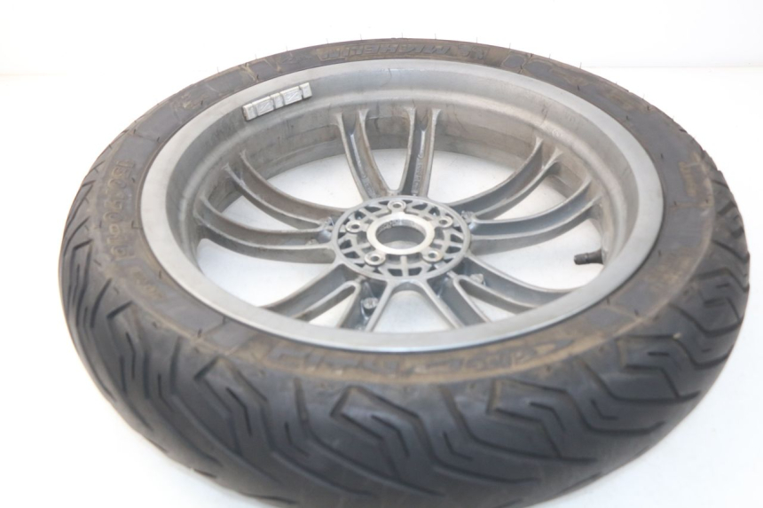 photo de REAR RIM PIAGGIO CARNABY 125 (2007 - 2011) - Technical close-up