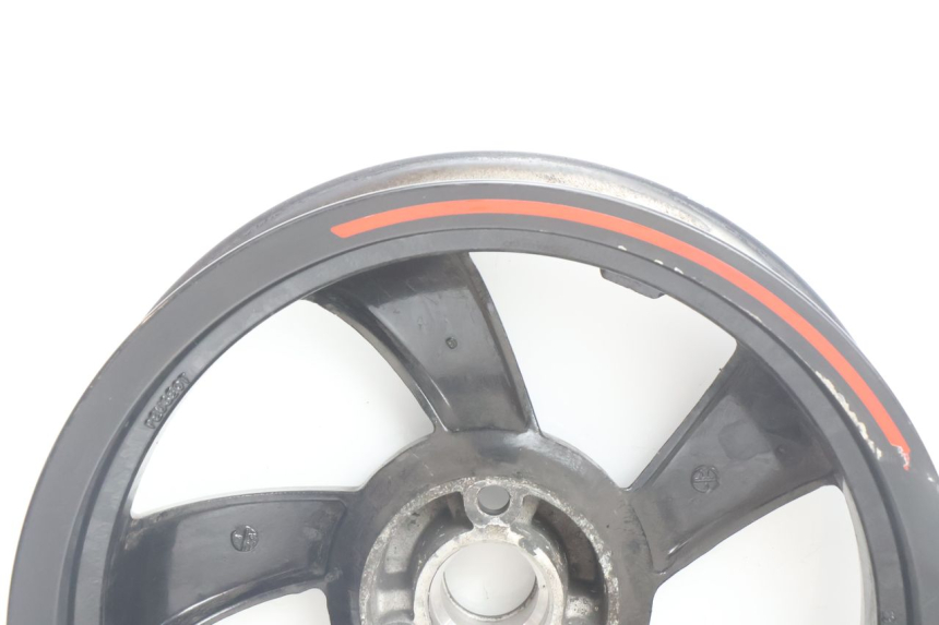 photo de REAR WHEEL RIM PEUGEOT CITYSTAR 2T 50 (2018 - 2021) - Fixing points details