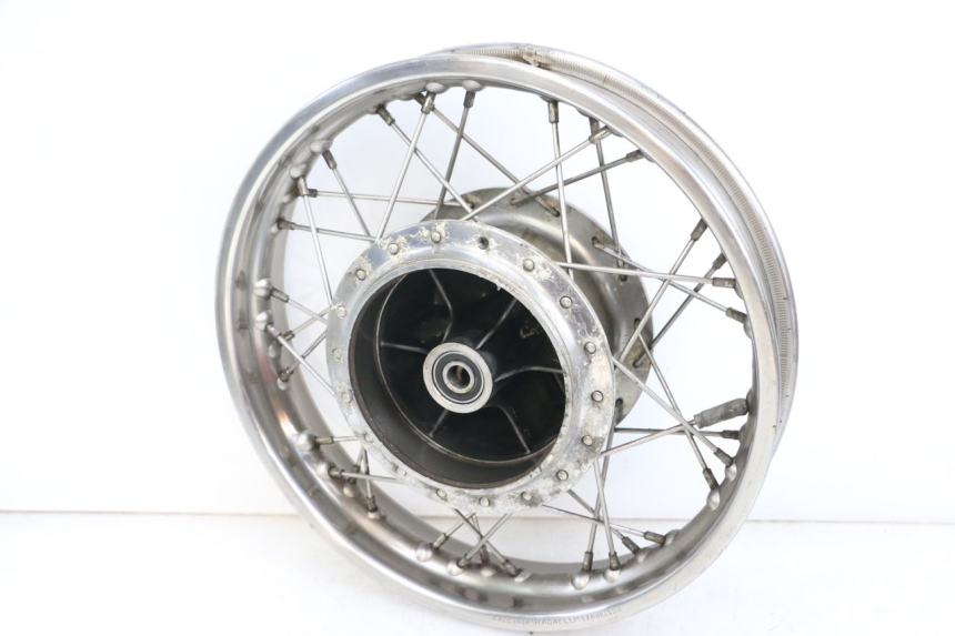 photo de REAR RIM APRILIA CLASSIC 125 (1995 - 2001) - Fixing points details