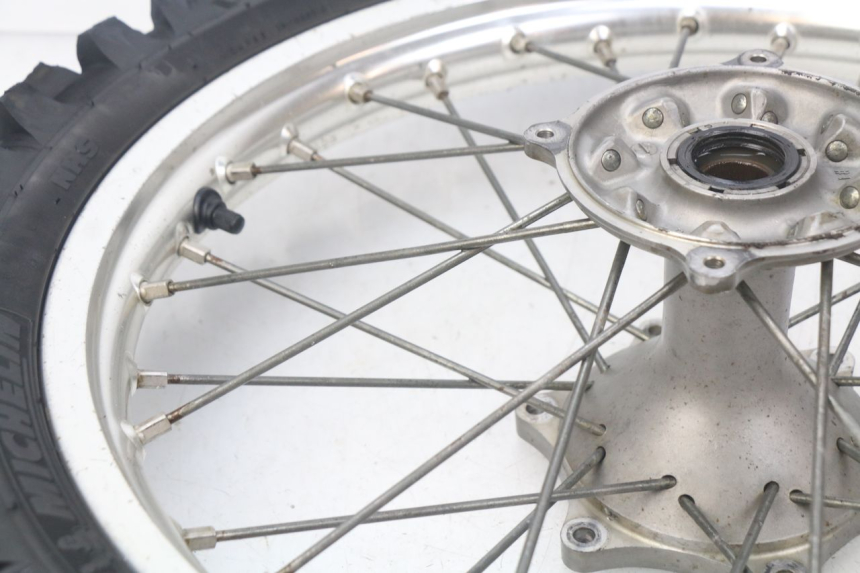 photo de REAR WHEEL RIM HONDA CRF 250 (2016 - 2017) - Alternative perspective