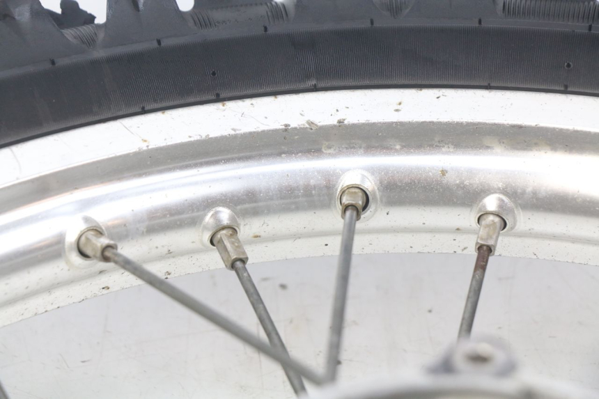 photo de REAR WHEEL RIM HONDA CRF 250 (2016 - 2017) - Technical close-up