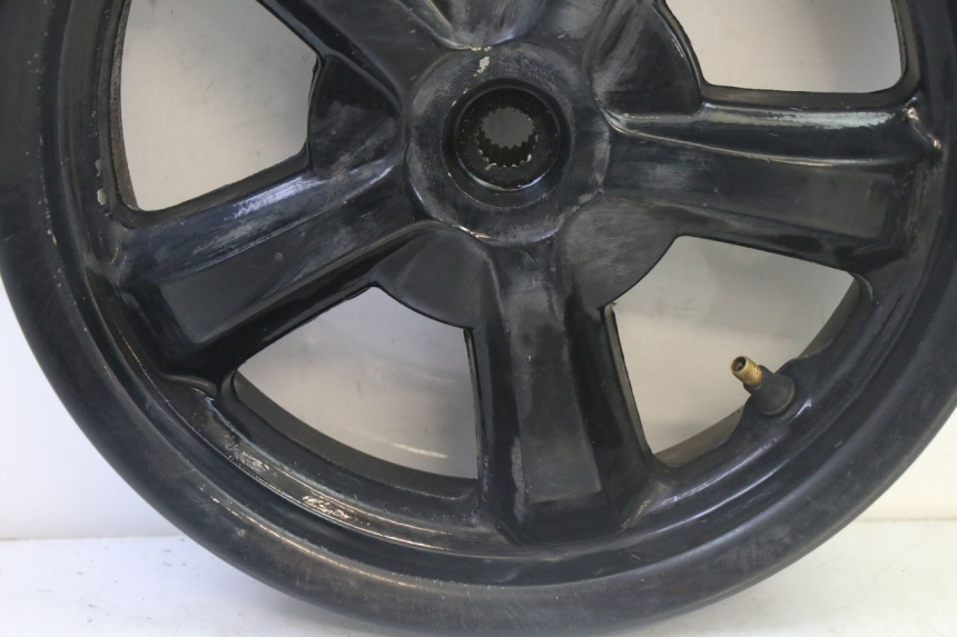 photo de REAR WHEEL RIM SYM CROX 4T 50 (2016 - 2023) - Zoom on usage condition