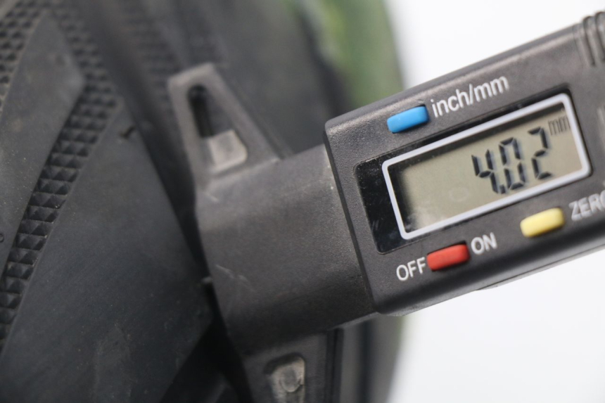 photo de REAR RIM GILERA DNA 50 (2000 - 2007) - Alternative angle