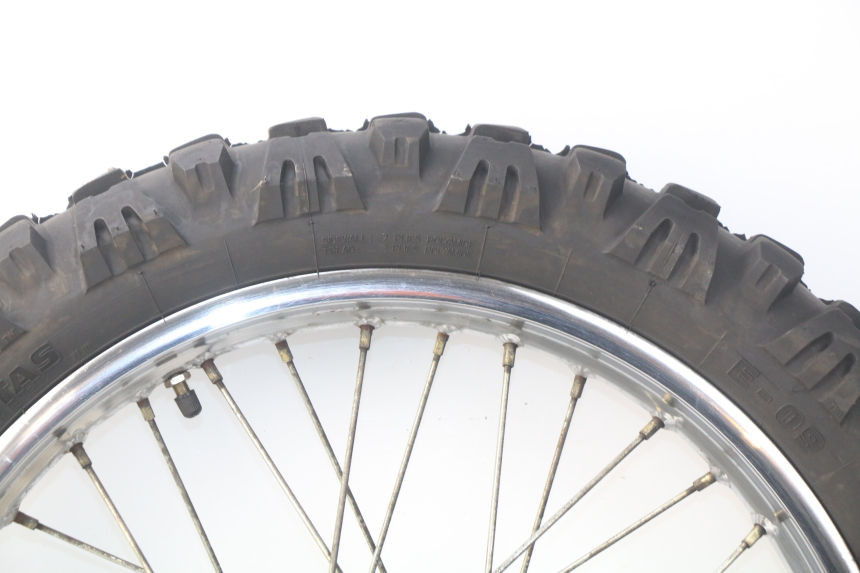 photo de REAR RIM YAMAHA DTR DT-R 125 (1989 - 2004) - Technical close-up