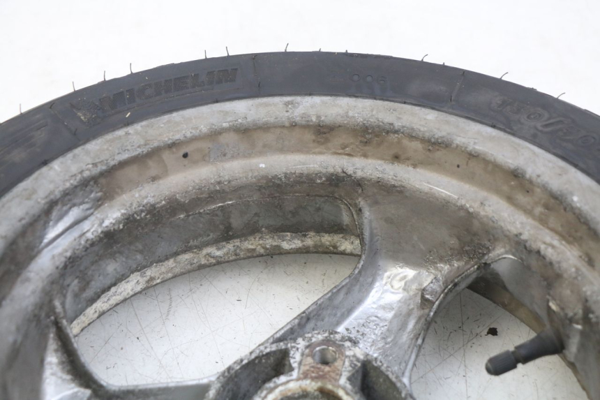 photo de REAR WHEEL RIM PEUGEOT ELYSEO 125 (1999 - 2004) - Technical close-up