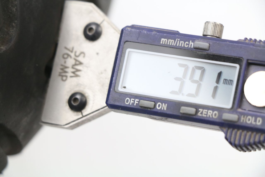 photo de REAR RIM PEUGEOT ELYSEO 50 (1998 - 2001) - Technical close-up