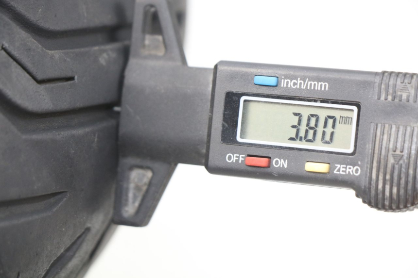 photo de REAR RIM PEUGEOT ELYSTAR 125 (2002 - 2007) - Zoom on usage condition