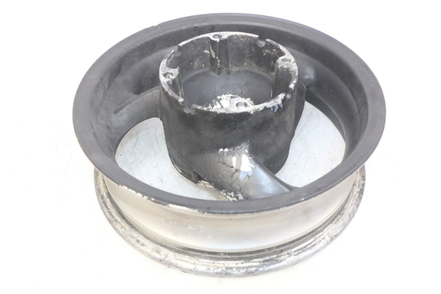 photo de REAR WHEEL RIM HONDA FES PANTHEON 125 (2003 - 2007) - Surface and material condition
