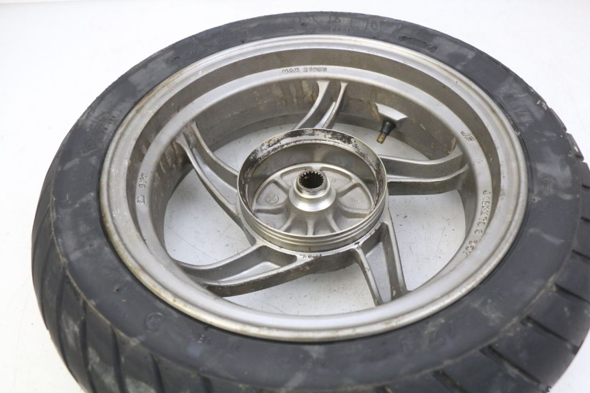 photo de REAR WHEEL RIM SYM FIDDLE 2 50 (2008 - 2013) - Zoom on usage condition