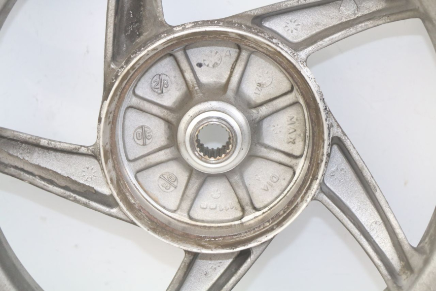 photo de REAR WHEEL RIM SYM FIDDLE 2 50 (2008 - 2013) - Markings and original references