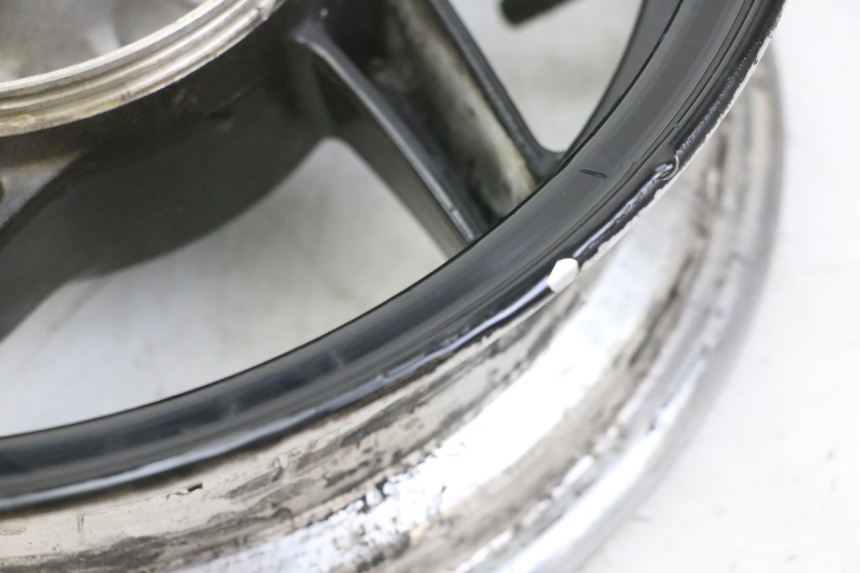 photo de REAR RIM SYM FIDDLE 125 (2008 - 2010) - High-resolution close-up