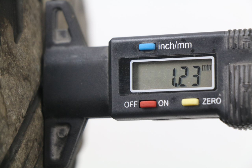 photo de REAR RIM YAMAHA FJR ABS 1300 (2006 - 2012) - Zoom on usage condition