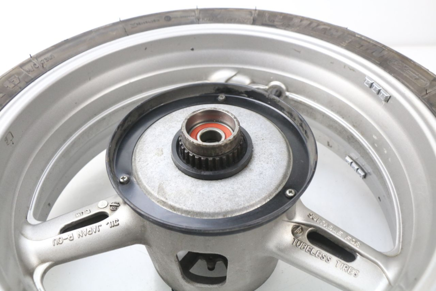 photo de REAR RIM YAMAHA FJR ABS 1300 (2006 - 2012) - Technical close-up