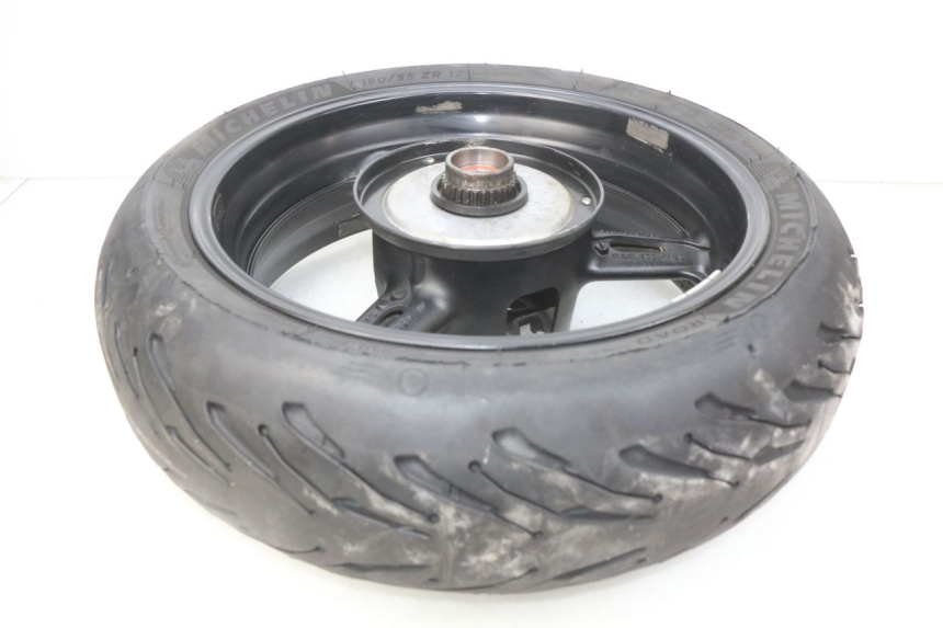 photo de REAR WHEEL RIM YAMAHA FJR ABS 1300 (2016 - 2020) - Technical close-up