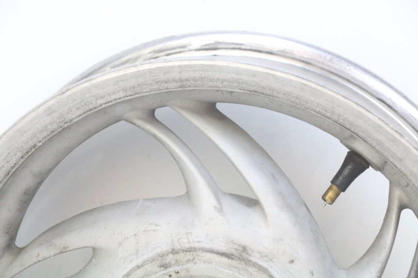 photo de REAR WHEEL RIM PIAGGIO FLY 4T 50 (2013 - 2017) - Fixing points details