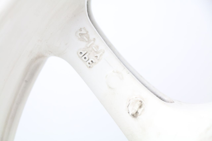 photo de REAR RIM YAMAHA FZ8 800 (2010 - 2016) - Distinctive features