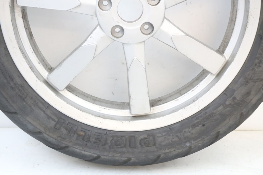 photo de REAR RIM PEUGEOT GEOPOLIS RS 125 (2007 - 2009) - Zoom on usage condition