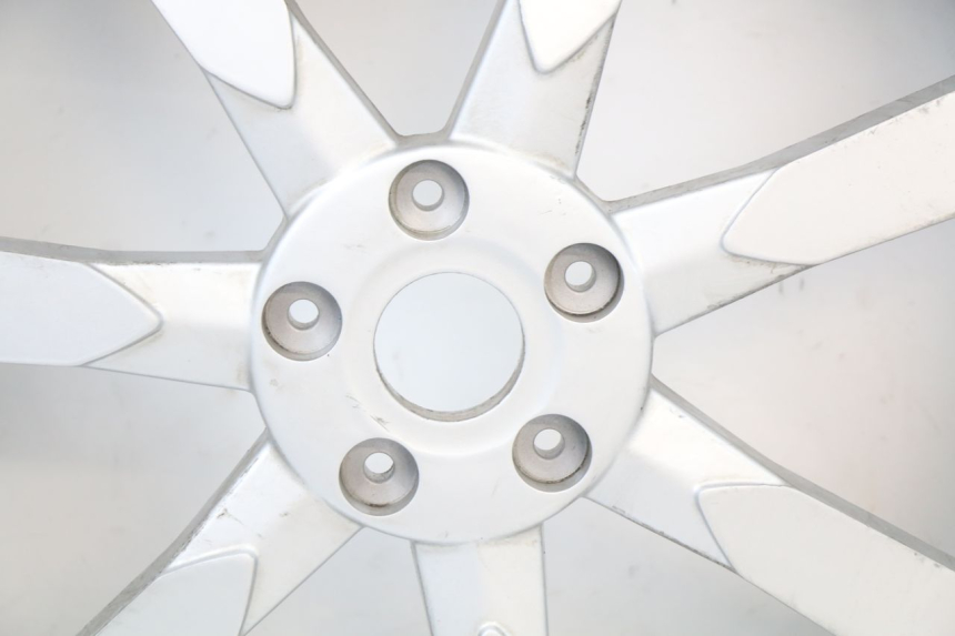 photo de REAR RIM PEUGEOT GEOPOLIS RS 125 (2007 - 2009) - Alternative perspective