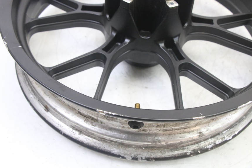photo de REAR WHEEL RIM DERBI GPR 50 (2004 - 2009) - Surface and material condition