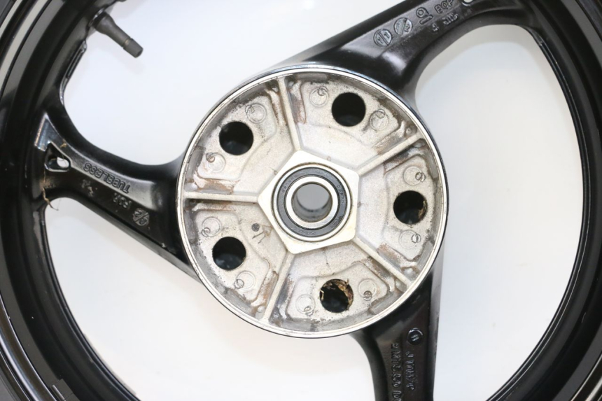 photo de REAR RIM SUZUKI GSR 750 (2011 - 2017) - Checked used part