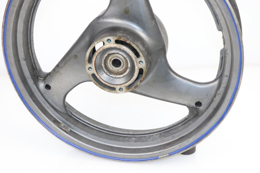 photo de REAR RIM SUZUKI GSXF GSX F 600 (1988 - 1997) - Surface and material condition