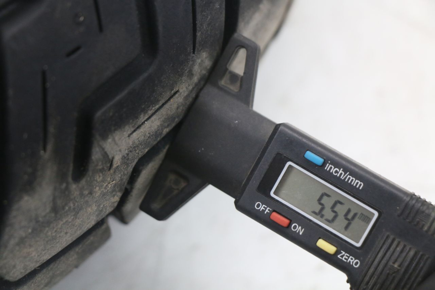 photo de REAR RIM HARLEY DAVIDSON SPORTSTER XL CUSTOM 883 (1999 - 2006) - Alternative angle