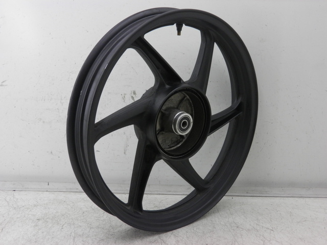 photo de REAR RIM HONDA CBF 125 (2009 - 2015) - Alternative perspective