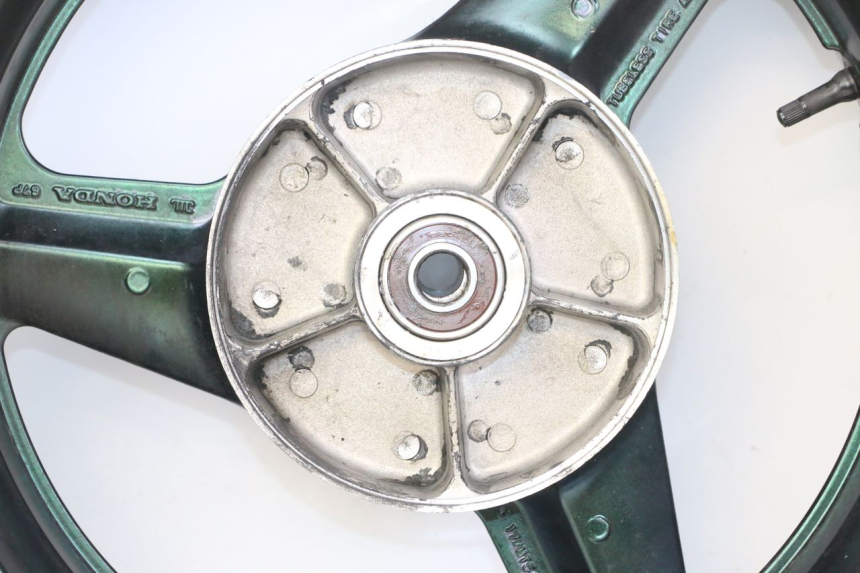 photo de REAR RIM HONDA CBR F 1000 (1993 - 1996) - Focus on structure