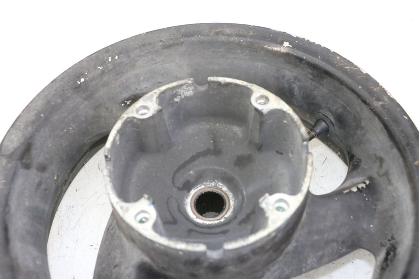 photo de REAR RIM HONDA FES S-WING SWING 125 (2007 - 2015) - Surface and material condition