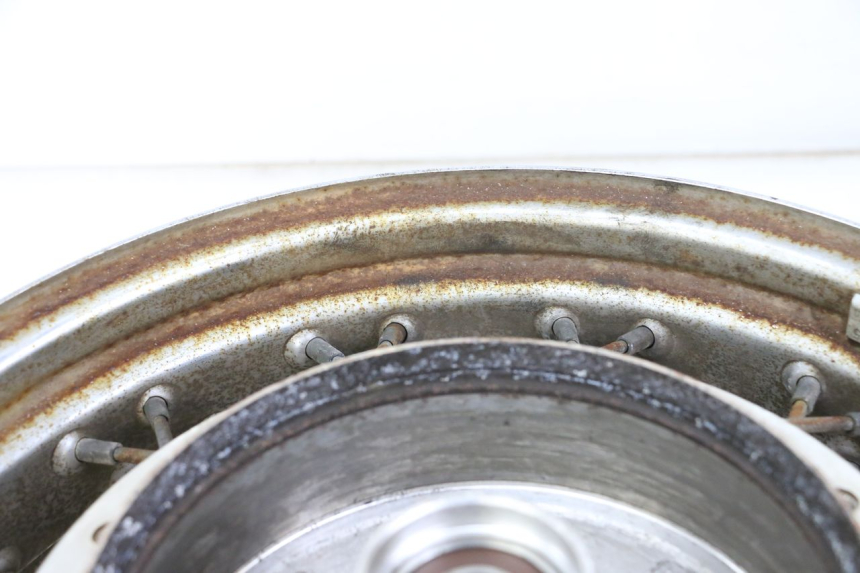 photo de REAR RIM HONDA VT C2 SHADOW 750 (1997 - 2001) - High-resolution close-up