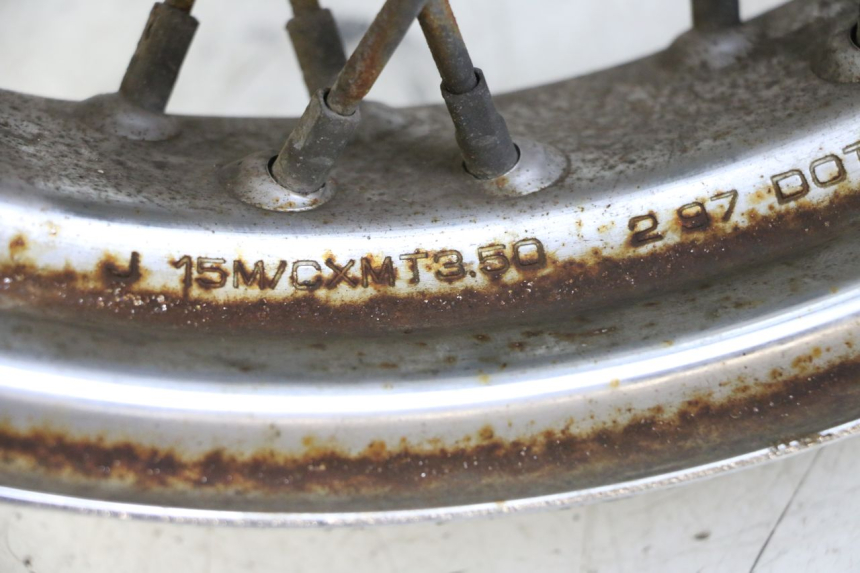 photo de REAR RIM HONDA VT C2 SHADOW 750 (1997 - 2001) - Markings and original references