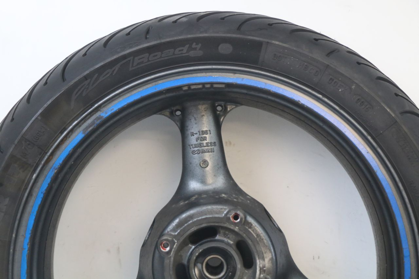 photo de REAR WHEEL RIM KAWASAKI ZR7 ZR-7 S 750 (1999 - 2004) - Surface and material condition