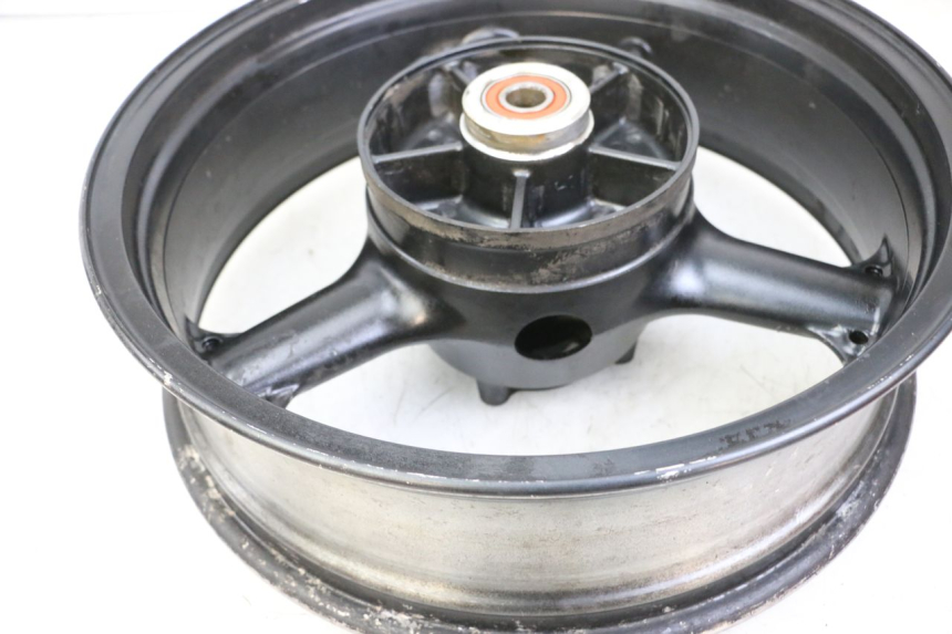 photo de REAR WHEEL RIM KAWASAKI ZR7 ZR-7 S 750 (1999 - 2004) - Zoom on usage condition