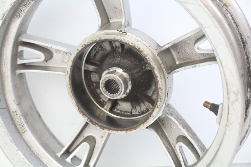 photo de REAR WHEEL RIM PEUGEOT KISBEE 4T 50 (2018 - 2022) - Technical close-up