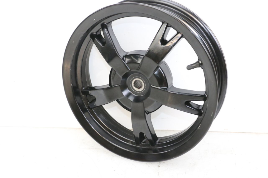 photo de REAR WHEEL RIM PEUGEOT KISBEE 4T 50 (2018 - 2022) - Surface and material condition