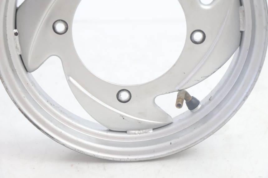 photo de REAR RIM SYM MIO 50 (2005 - 2010) - Zoom on usage condition