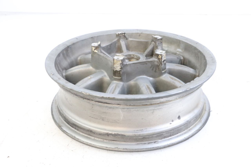 photo de REAR WHEEL RIM PIAGGIO MP3 125 (2006 - 2014) - Zoom on usage condition